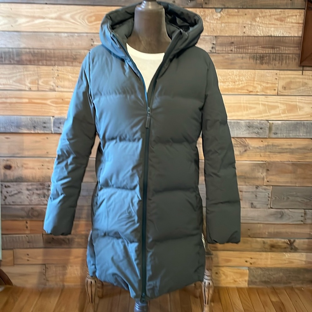 UNIQLO Puffer Coat